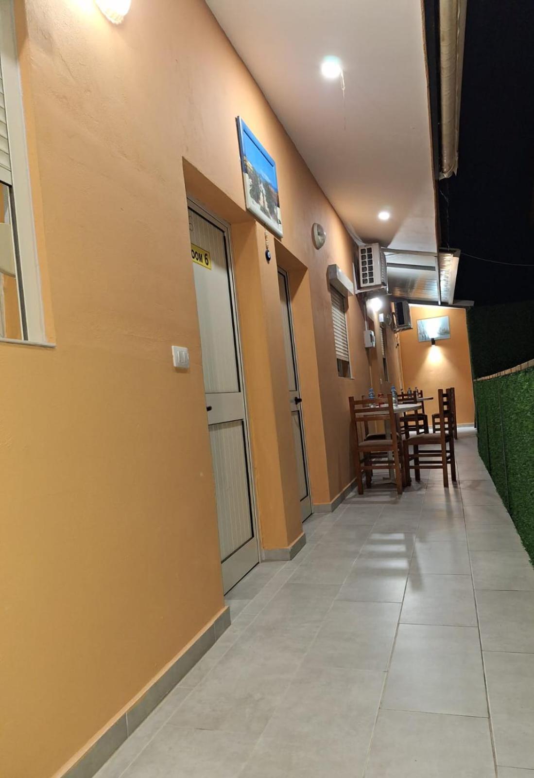 Hotel Sabi Maminas 외부 사진